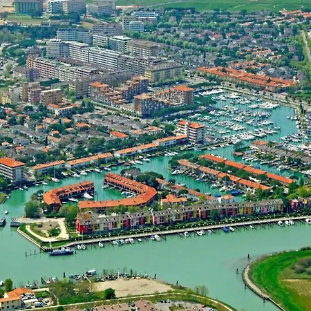 Pleasant One-bedroom With Pool La Fagiana