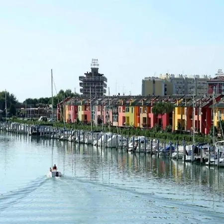 Pleasant One-bedroom With Pool * La Fagiana