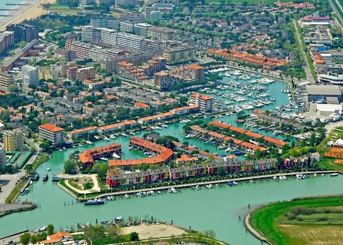 Pleasant One-bedroom With Pool La Fagiana